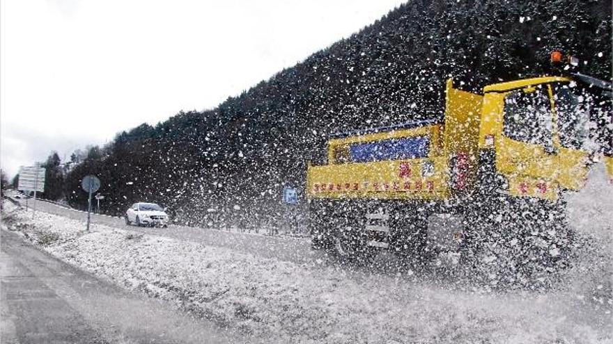 Poca neu a Girona