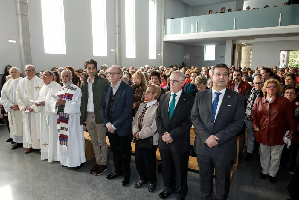 Inauguración de la nueva parroquia de Santa Olaya