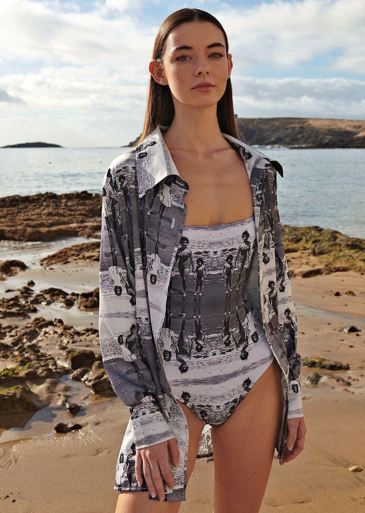 Bañador y camisa en tonos blanco y negro de la creadora Nuria González