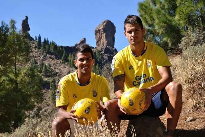 Viera-Vitolo, amigos dentro y fuera del campo