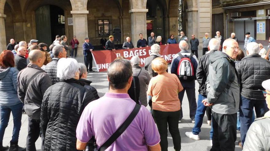 La plataforma per unes pensions dignes demana la dimissió del governador del Banc d&#039;Espanya