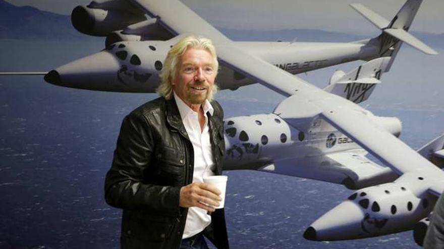 Richard Branson, dueño de Virgin, deja el Reino Unido para no pagar impuestos