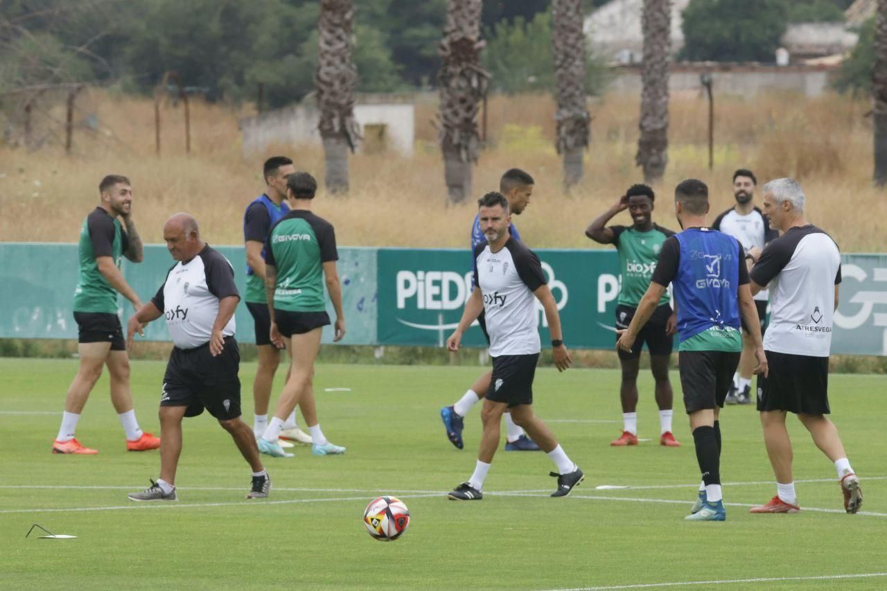 El Córdoba CF prepara el play off de ascenso a Segunda ante el Barcelona B