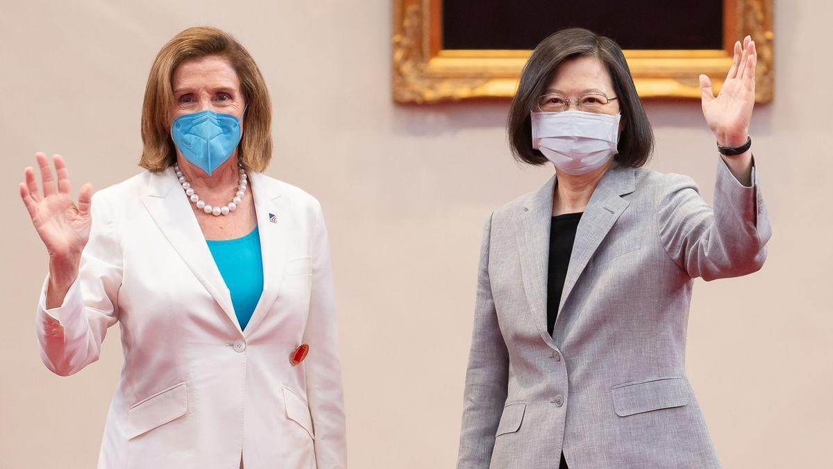 Pelosi y Tsai Ing-wen, presidenta de Taiwan.