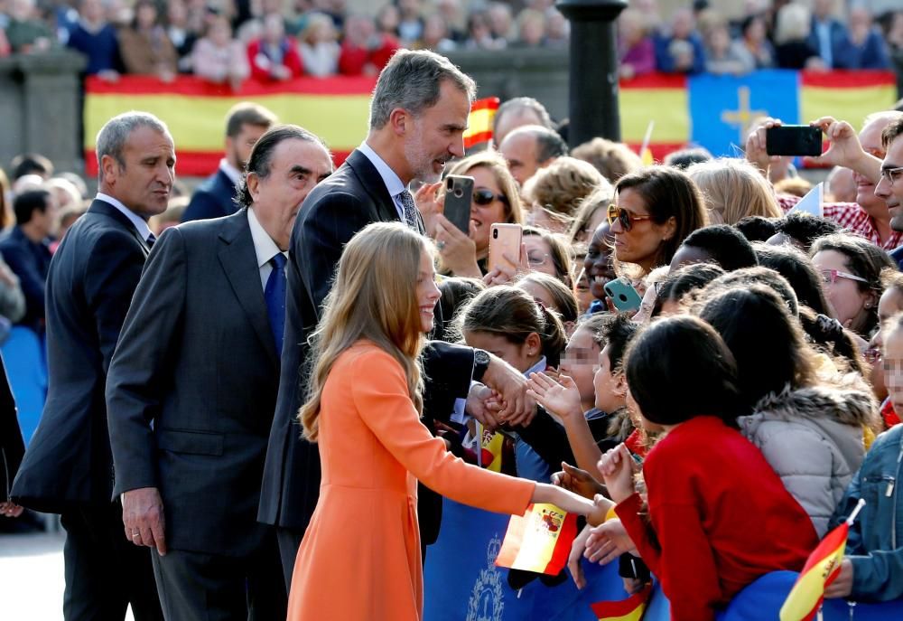 Llegada de la familia real al acto oficial de ...