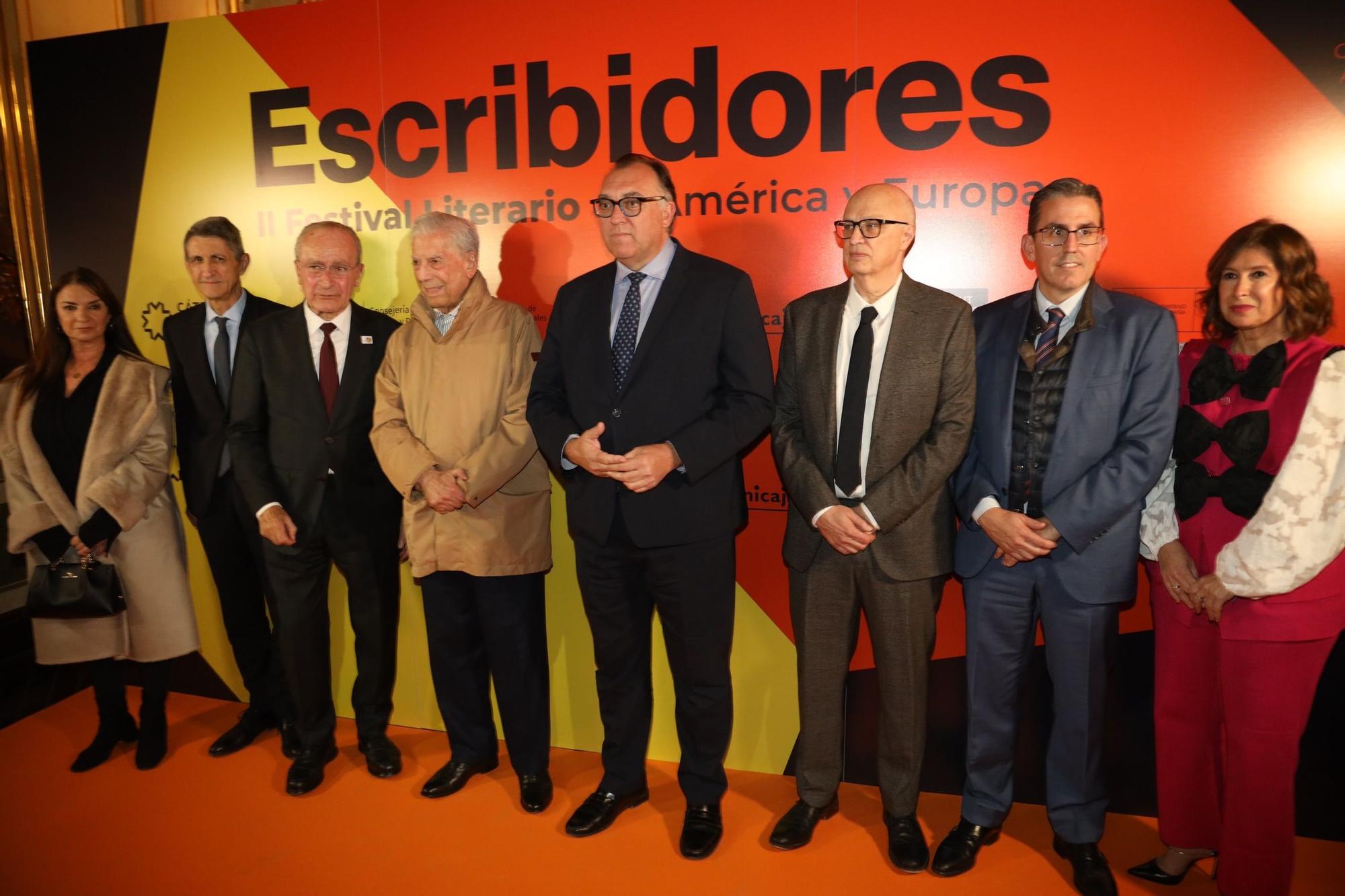 Acto inaugural del II Festival Literario de América y Europa 'Escribidores', en la sala Unicaja de conciertos María Cristina.