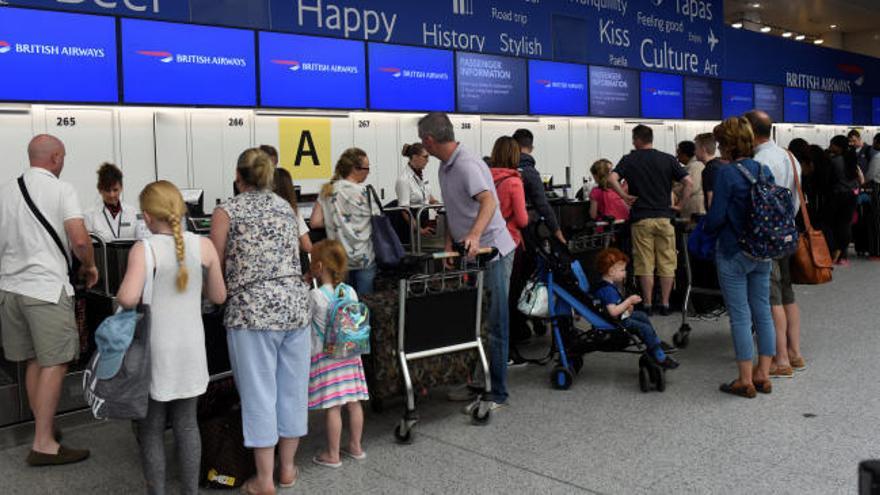 British Airways no espera recuperar la normalidad hasta este lunes