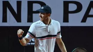 Nicolás Jarry doma a Tsitsipas y ya están definidas las semifinales del Masters 1.000 de Roma