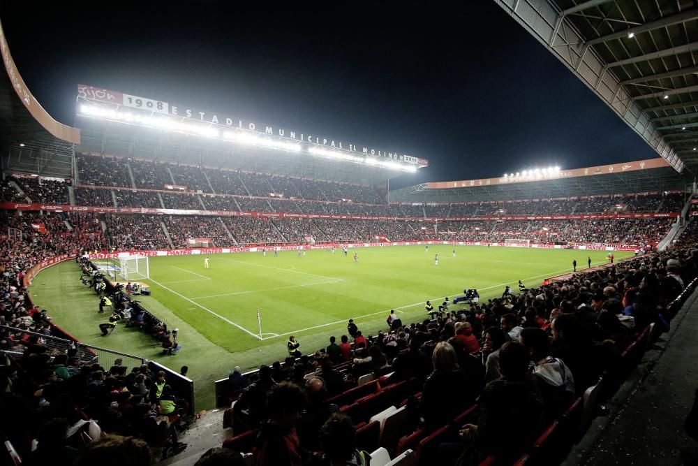 El partido entre el Sporting y el Osasuna, en imágenes