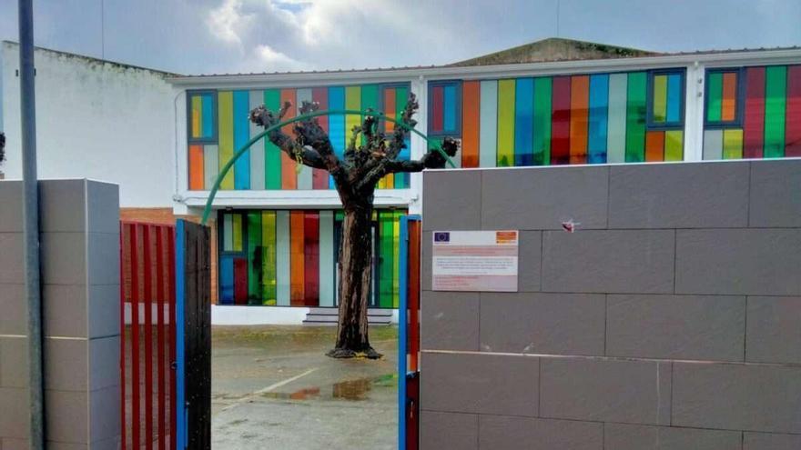 El CEIP Luis Chamizo de Zahínos retrasa el inicio del curso para culminar las obras de climatización