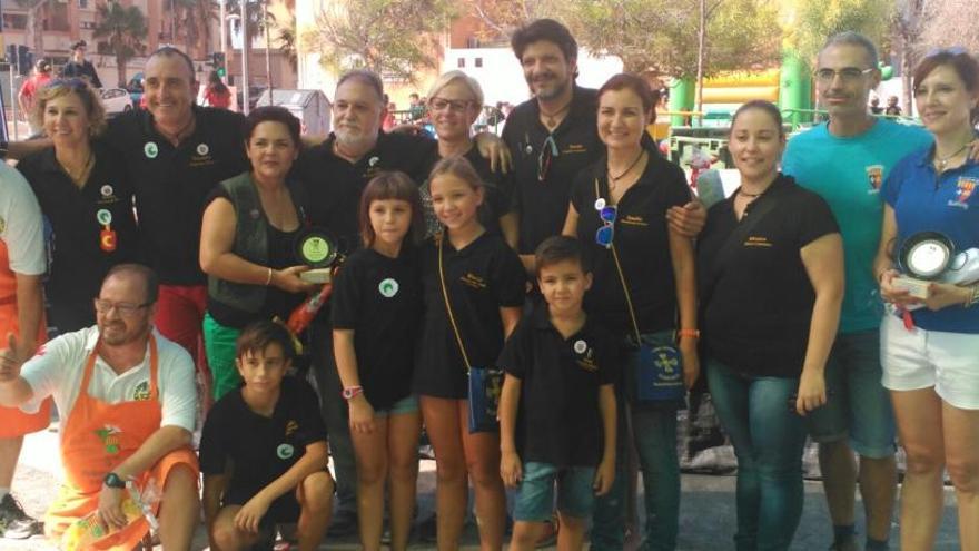 Abbasires gana el concurso de paellas del Mig Any de San Vicente