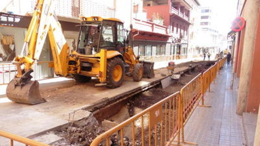 Olot comença un pla d&#039;asfaltatge i millora de voreres