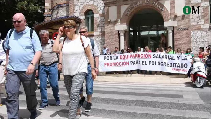 Los interinos de la UMA protestan ante el Rectorado