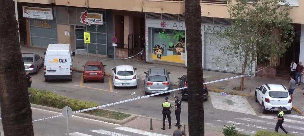 Investigan la muerte de un hombre y su hijo tras caer de un quinto piso en Gandia