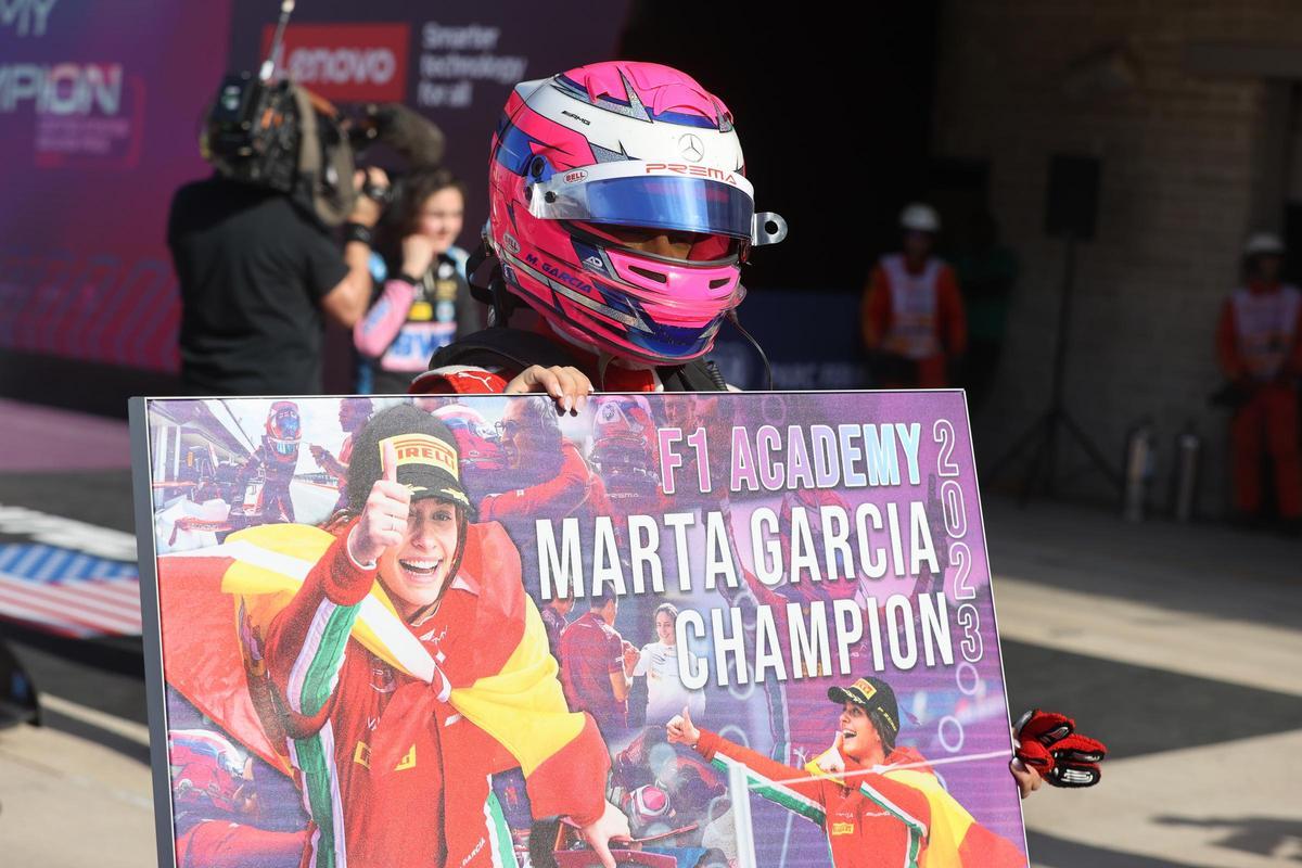 Marta García celebra su título en la F1 Academy que le permitirá subir un peldaño y correr el FRECA en 2024