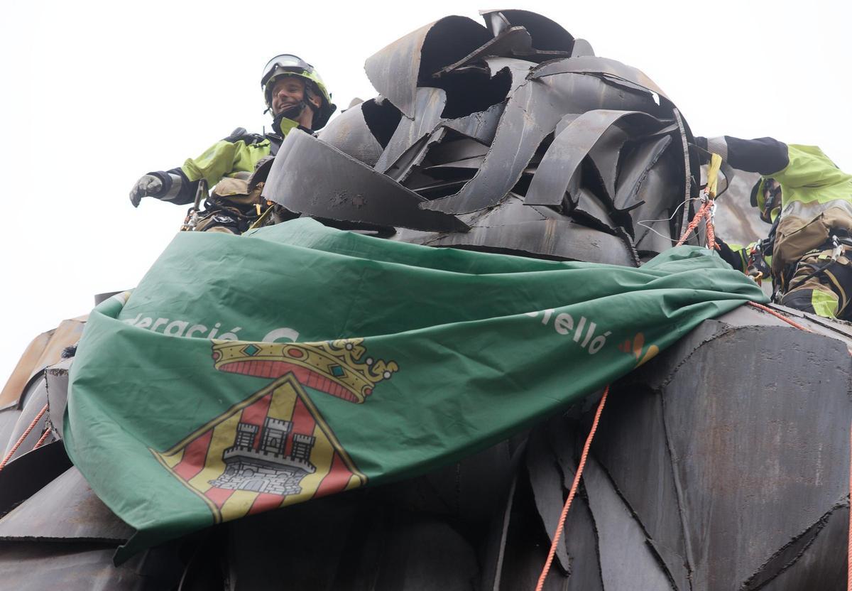 Imposición del pañuelo a Tombatossals, en imagen de archivo.