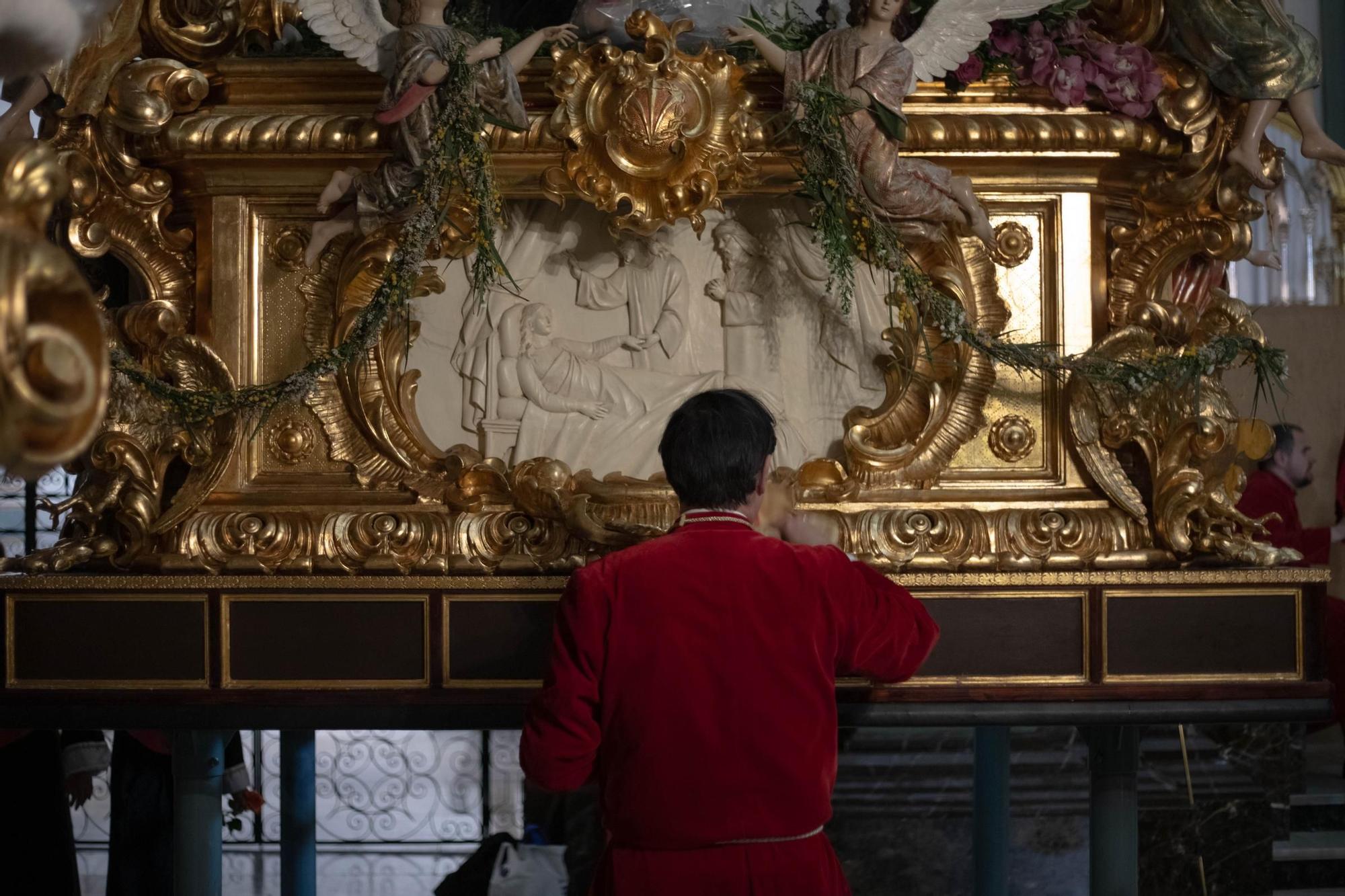 Las imágenes de la procesión de Domingo de Ramos en Cartagena, frustrada por la lluvia