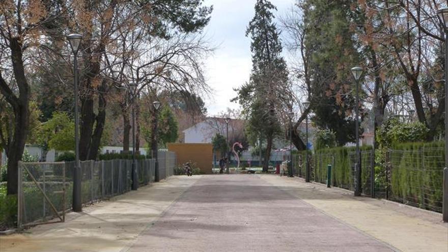 El jardín Reina Victoria se une al parque infantil de juegos de agua