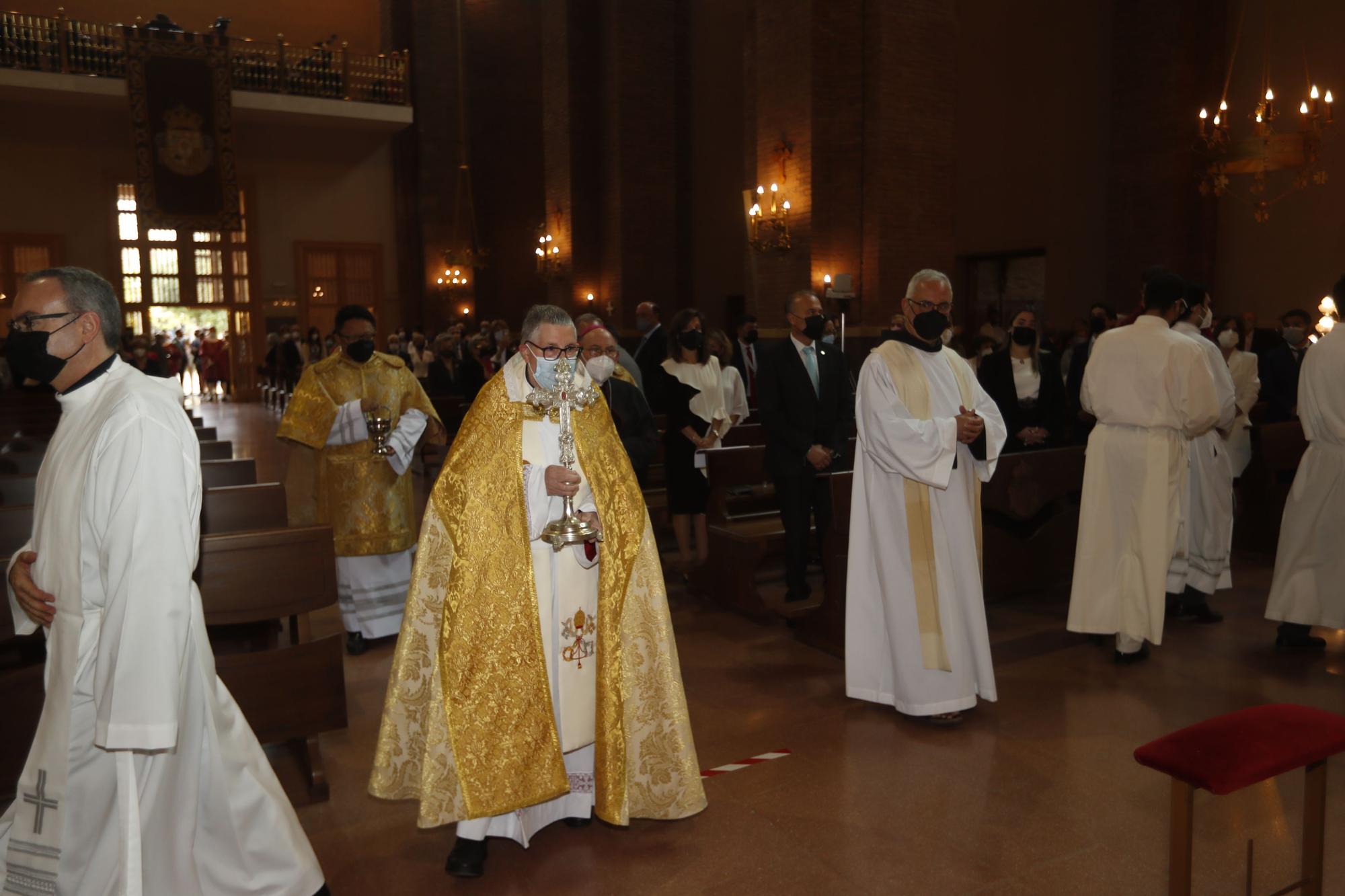 Día de Sant Pasqual en Vila-real, con misa y 'Xulla' en la intimidad