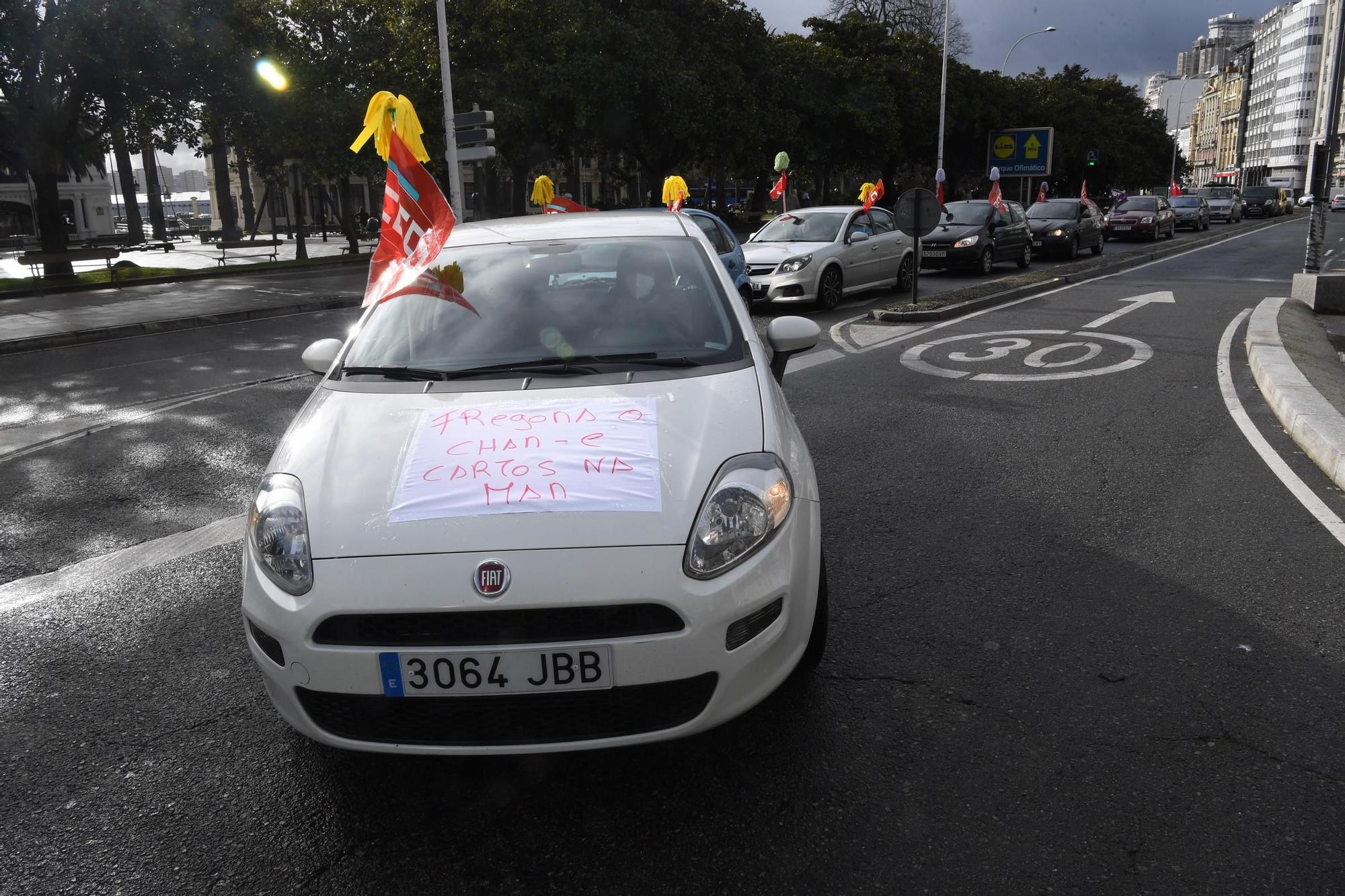 Caravana sindical en A Coruña por el convenio de la limpieza