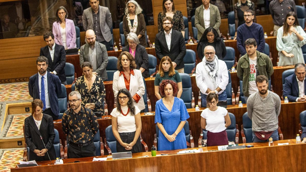 Más Madrid durante el minuto de silencio que ha dedicado a las víctimas de Gaza