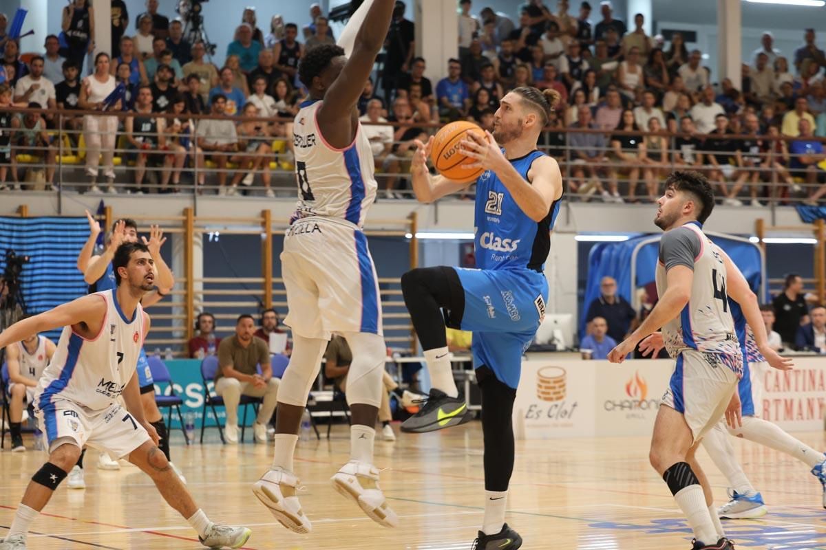 Galería: El Class Bàsquet Sant Antoni se queda a las puertas del milagro