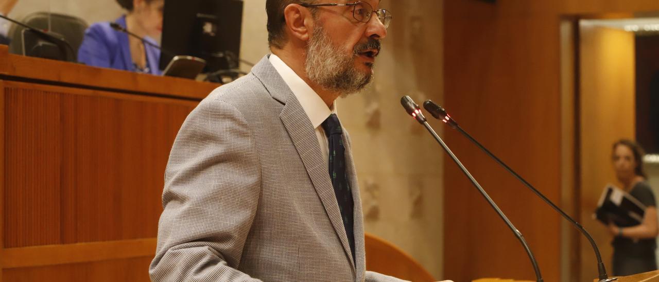 El presidente de Aragón, Javier Lambán, comparece este jueves en la sesión plenaria de las Cortes de Aragón.