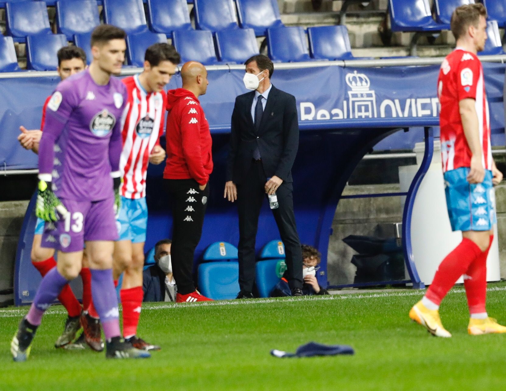 El partido entre el Oviedo y el Lugo, en imágenes