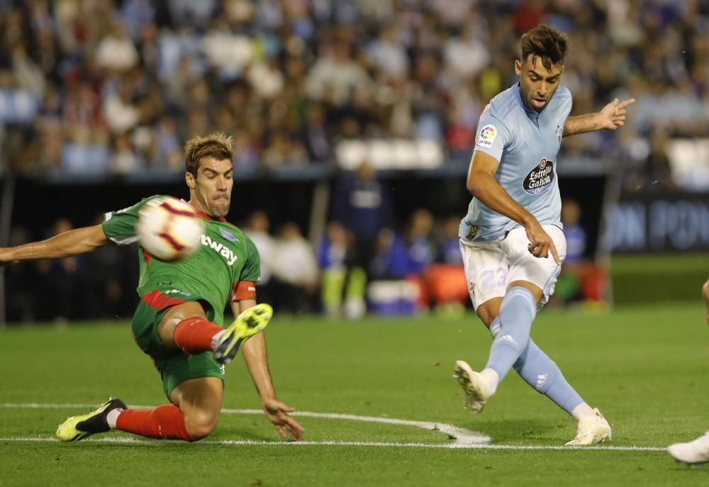 Las mejores imágenes del Celta - Alavés // R. Grobas / A. Villar / C. Graña