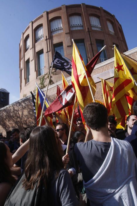 Els estudiants gironins surten al carrer contra l'aplicació de l'article 155