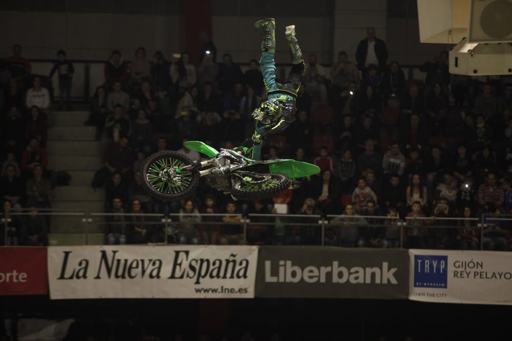 Las impresionantes imágenes del Freestyle de Gijón