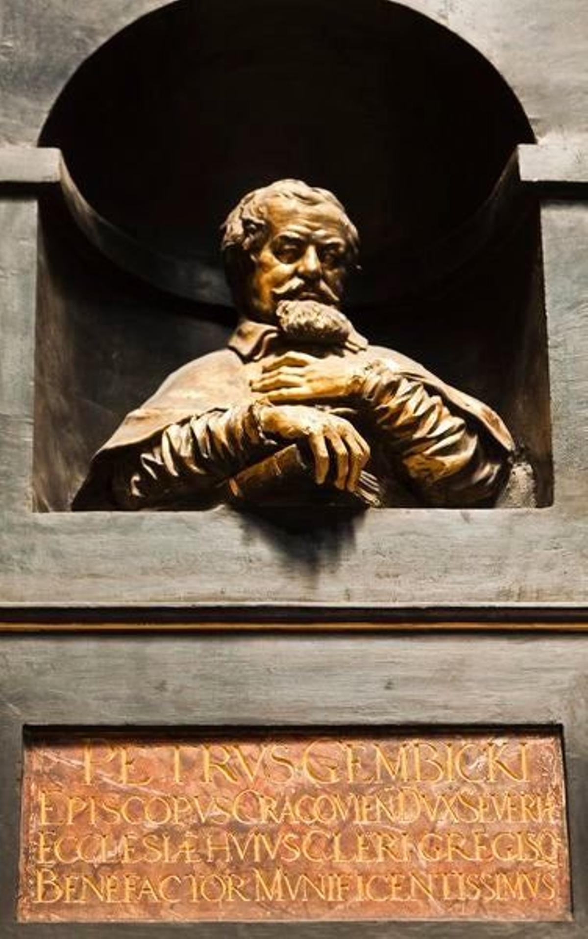 El busto de Petrus Gembicki, obispo de Cracovia, en la iglesia de Santa María