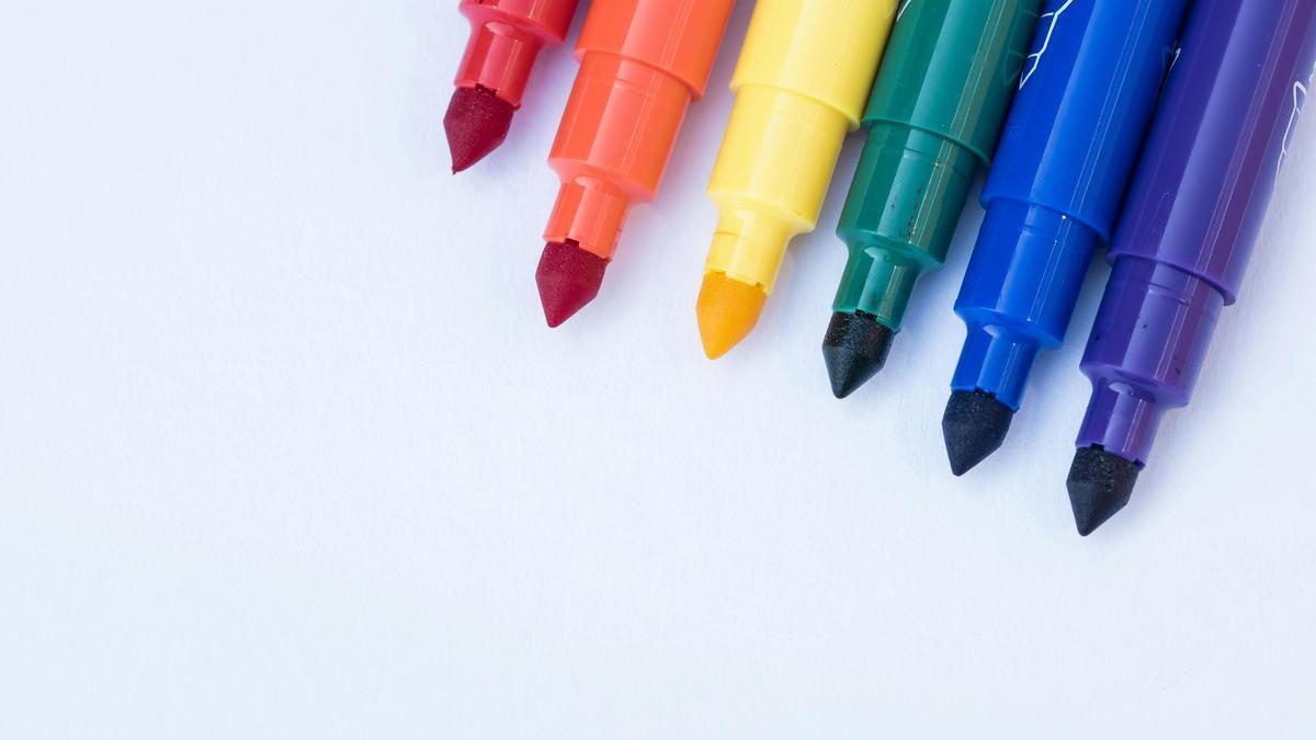 Elimina las manchas de rotulador de la ropa con este sencillo truco y recupera tus prendas.