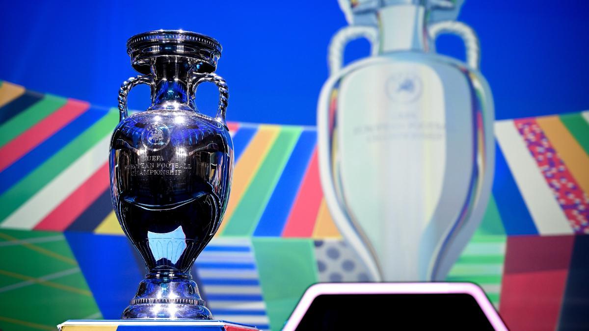 El trofeo de la Eurocopa 2024