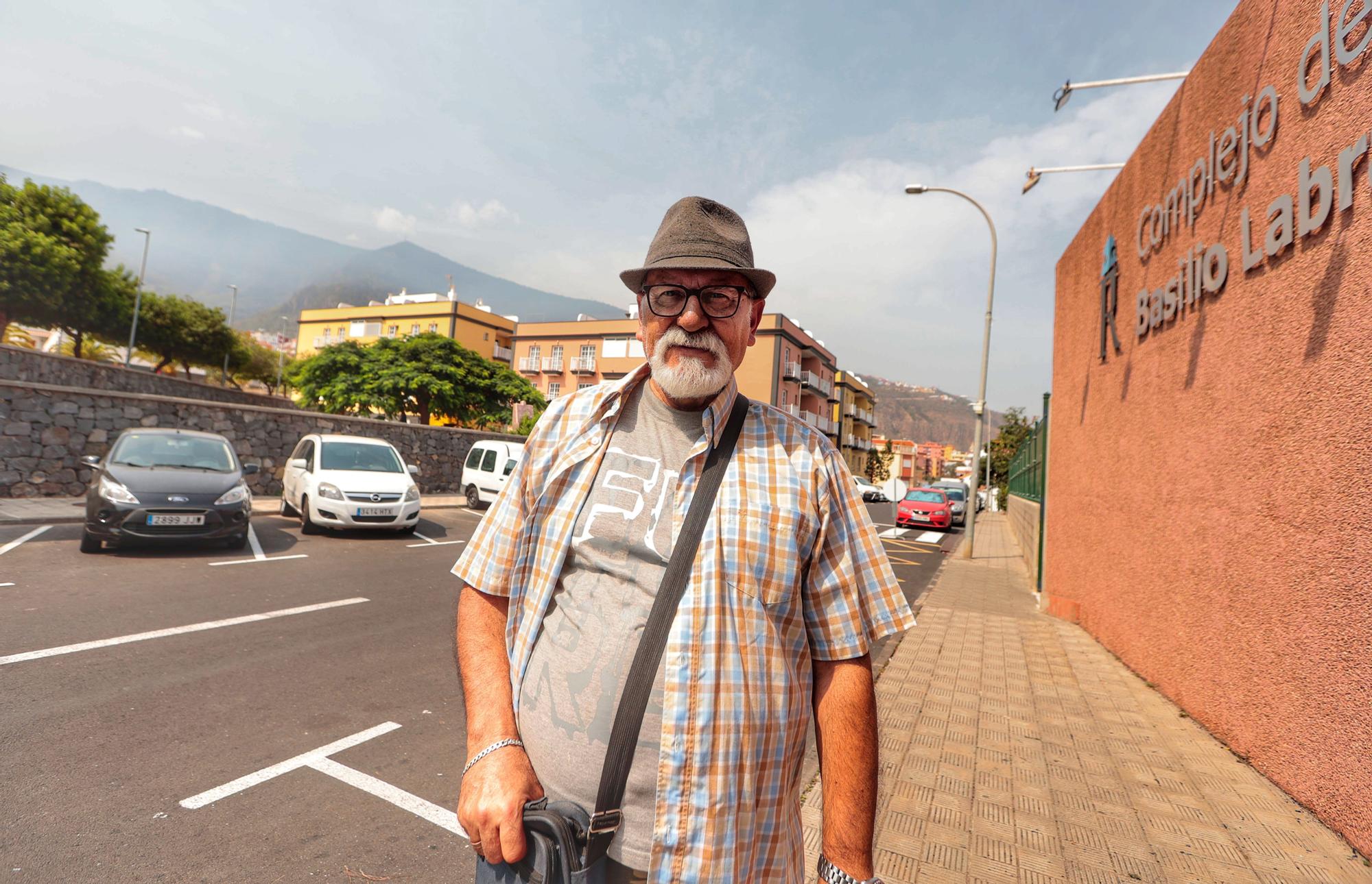 Alojados en el pabellón Basilio Labrador (Los Realejos) por el incendio de Tenerife