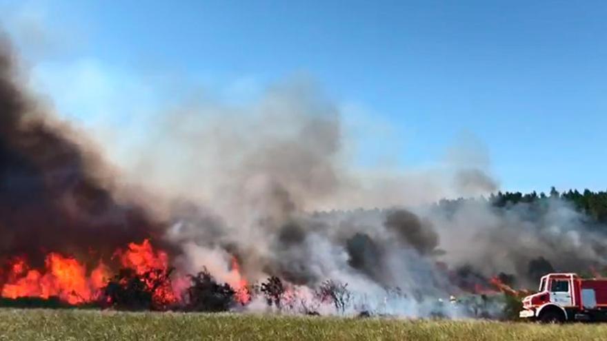 Incendio forestal en Maceira y Goiás