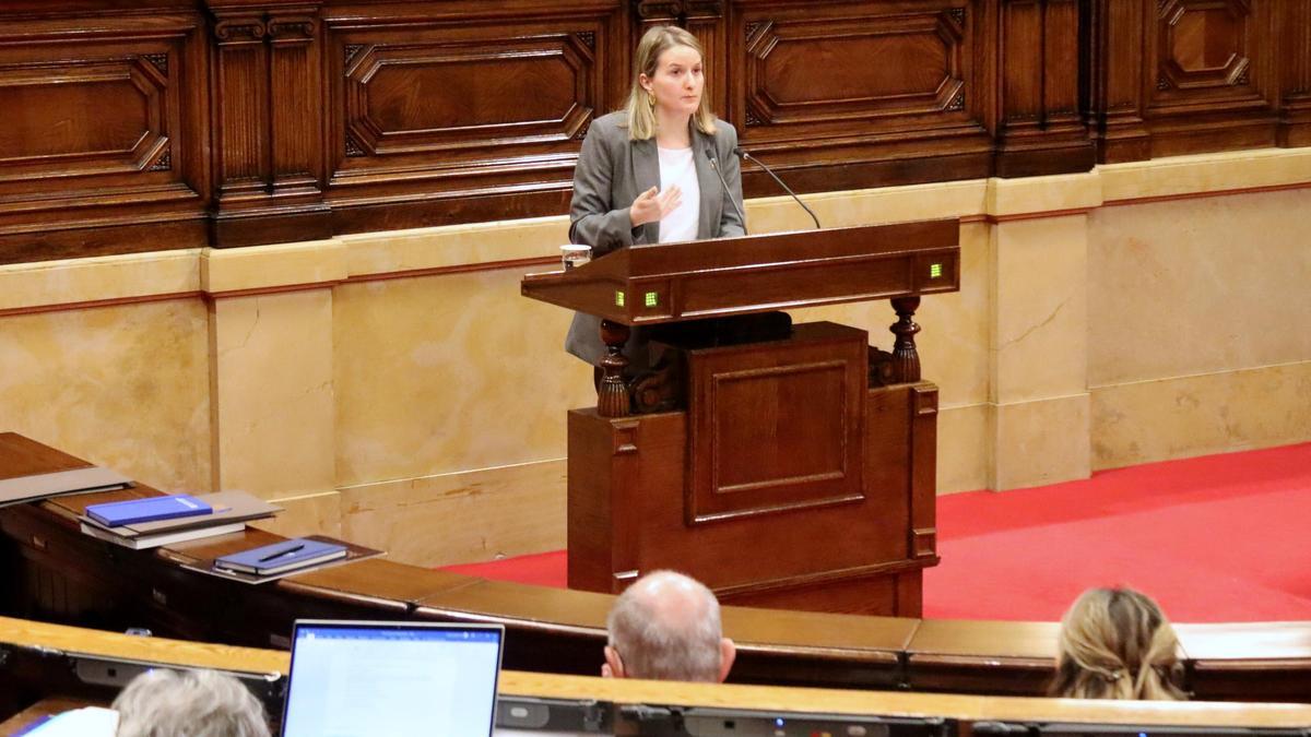 La consellera de Drets Socials en el Parlament este miércoles