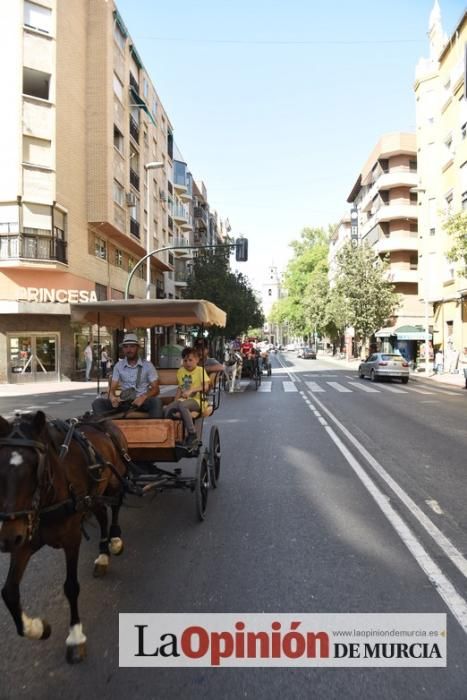 Ruta a caballo desde la ciudad al corazón de la hu