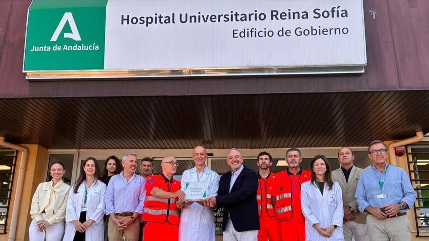 El 061 reconoce los 50 años de trayectoria del Hospital Univ