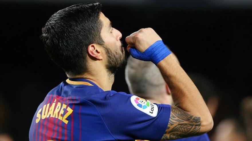 El Barcelona gana al Valencia en el duelo de ida con gol de Luis Suárez