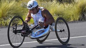 El italiano Alex Zanardi, compitiendo en el Ironman de Kailua-Kona, en Hawaii.