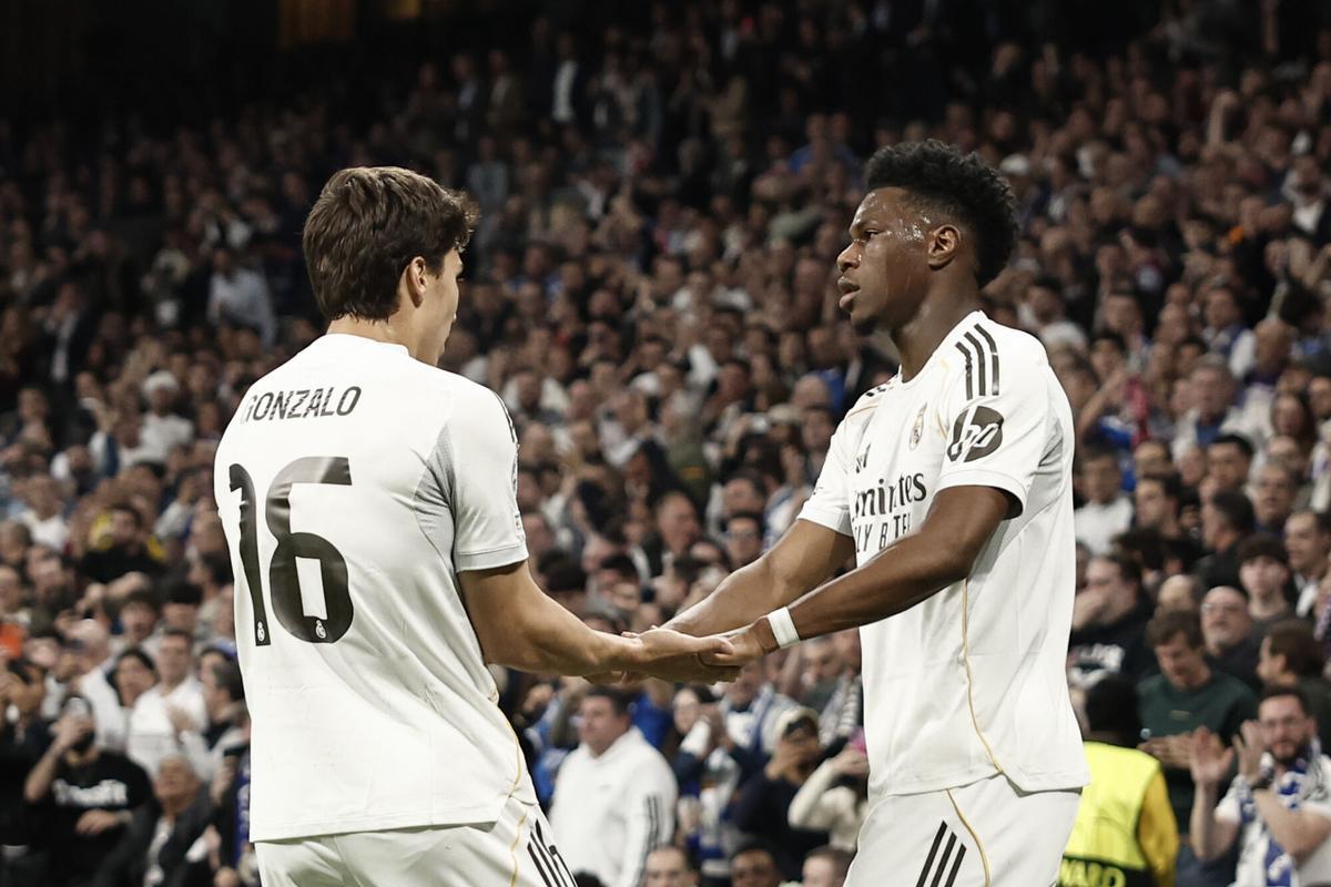 Tchouameni y Gonzalo, ante el Benfica