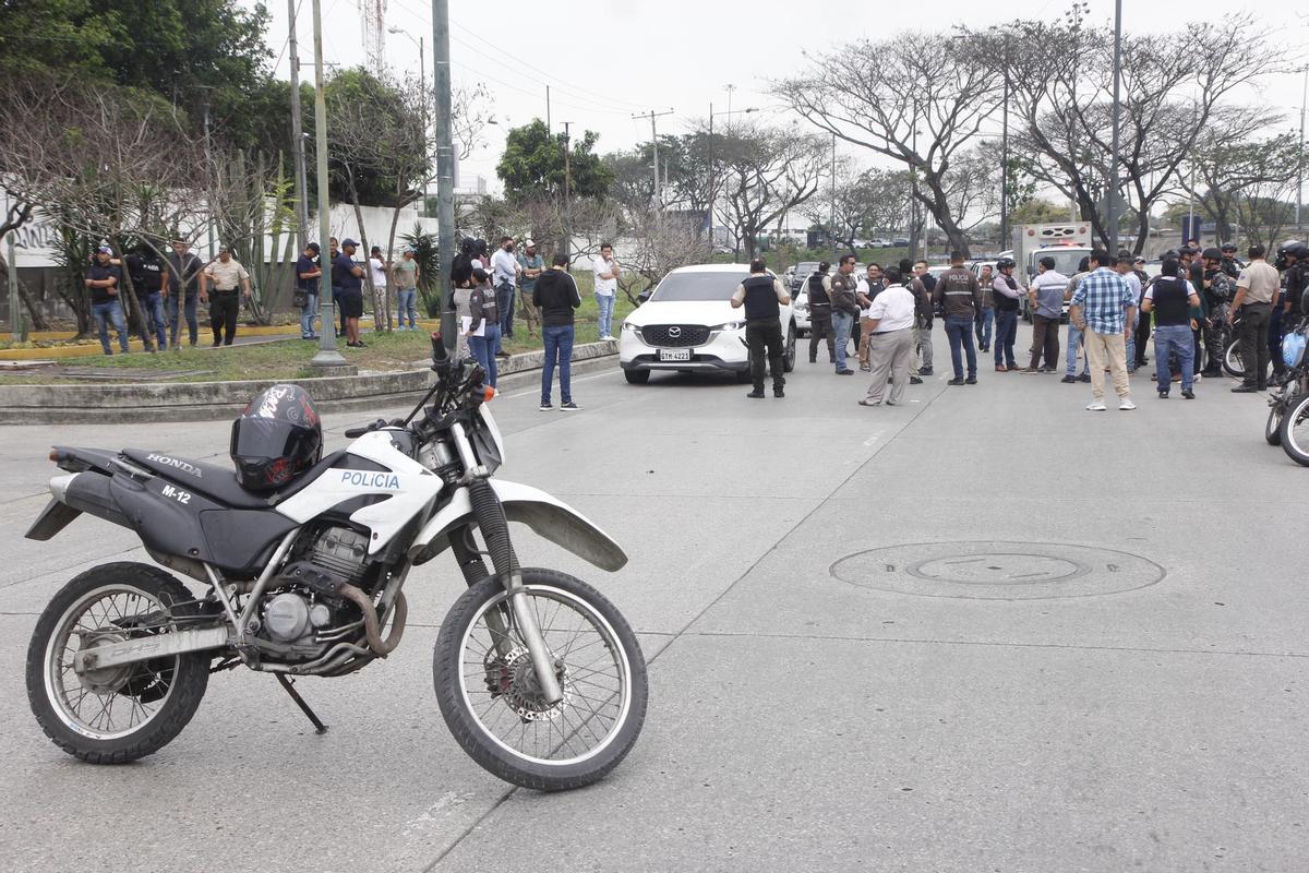 Asesinado a tiros fiscal encargado de investigar el  asalto armado contra una  televisión ecuatoriana