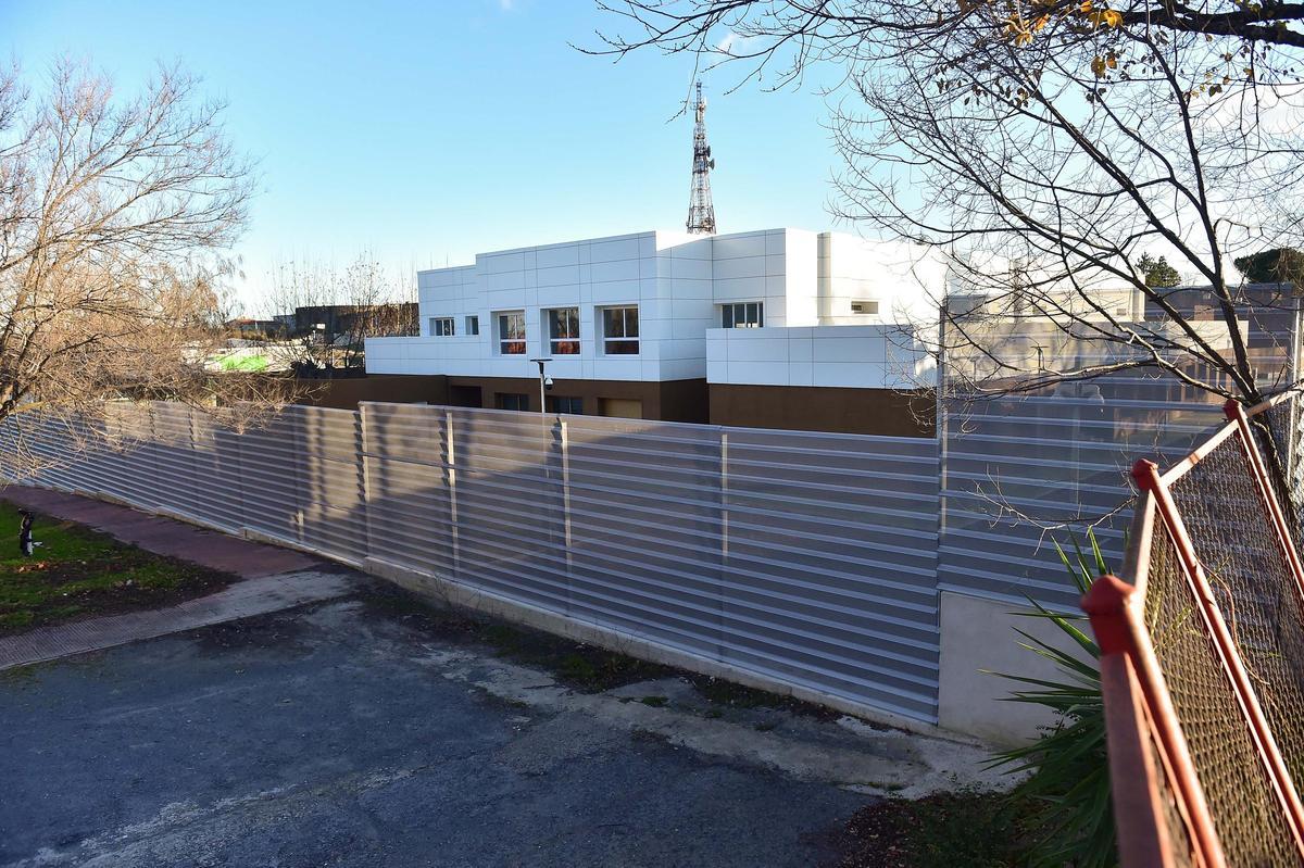 Un edificio del nuevo Centro de Recuperación Zagal para menores, en Plasencia.