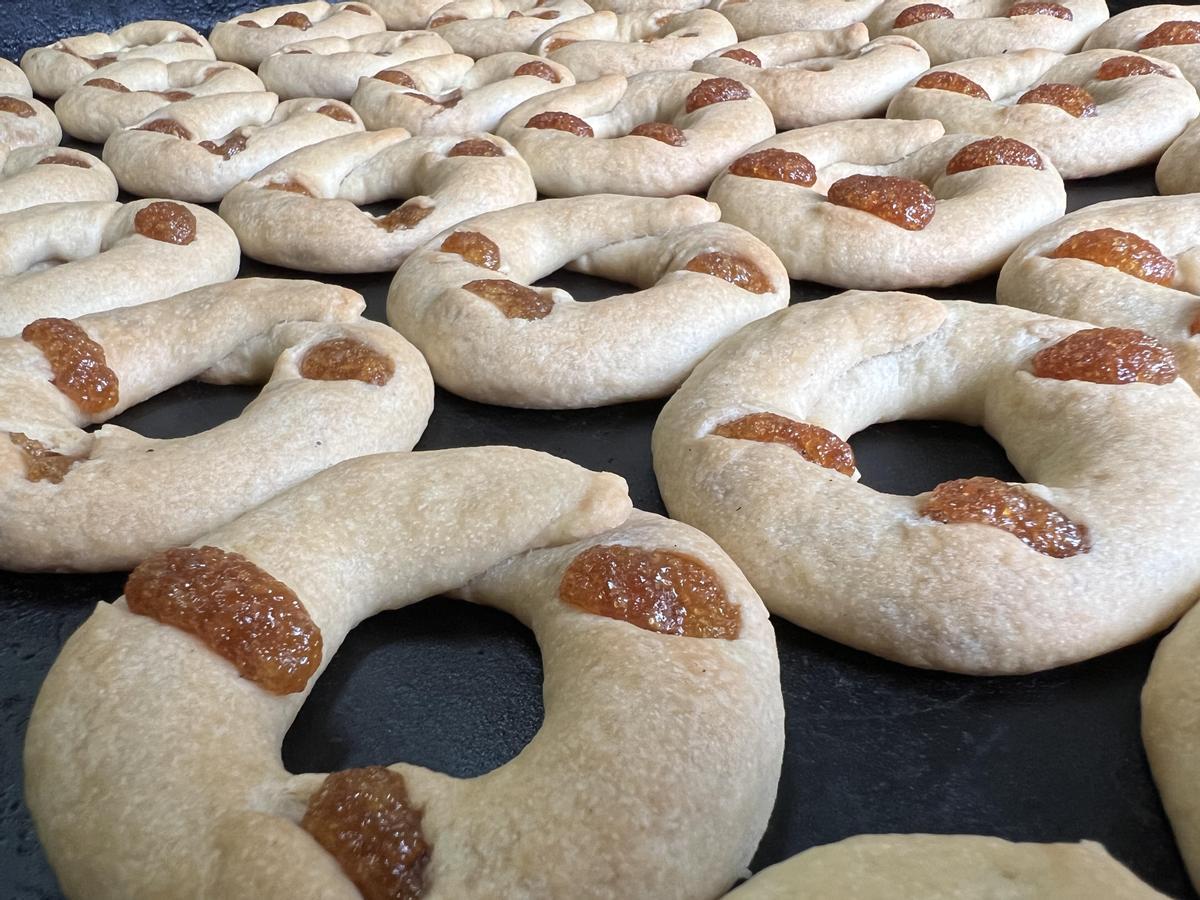 Las exquisitas rosquillas de alfajor, típicas de Casar de Cáceres.