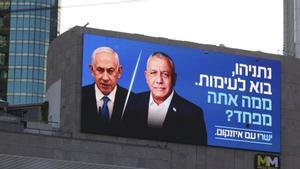 Israel obre la campanya electoral amb les enquestes adverses per a Netanyahu