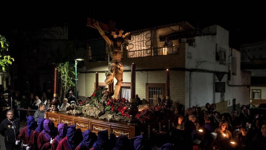 Dónde alojarse en Cáceres este Jueves Santo: los alojamientos mejor ubicados en pleno recorrido de la Procesión del Humilladero