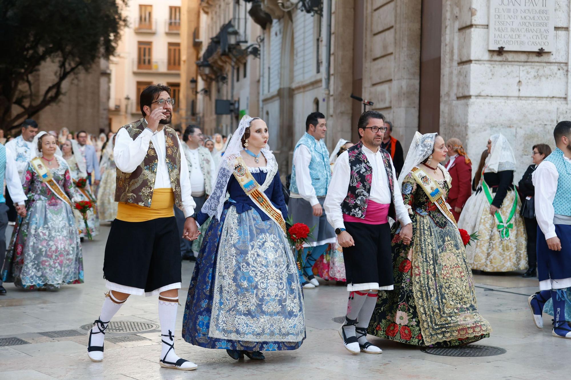 Búscate en el primer día de la Ofrenda en la calle San Vicente entre las 18:00 y las 19:00