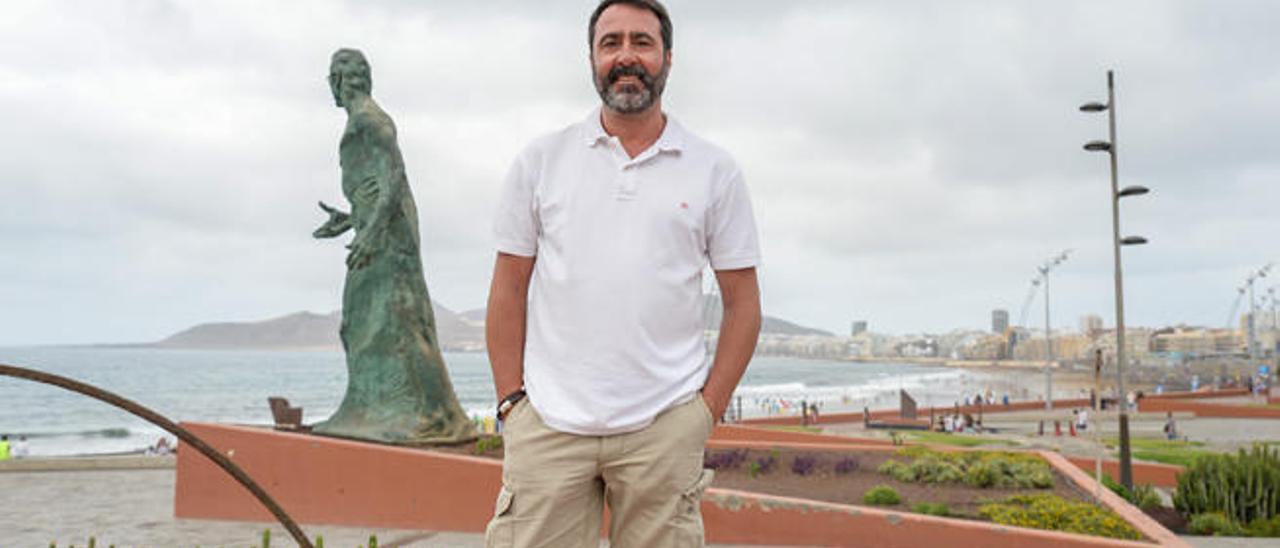 Alberto Cabrera Pérez, ayer, junto al Auditorio.