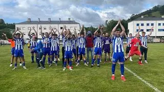 Las dos caras del fútbol en Trevías: Euforia del Treviense, que se impone al Cornellana y logra el ansiado ascenso